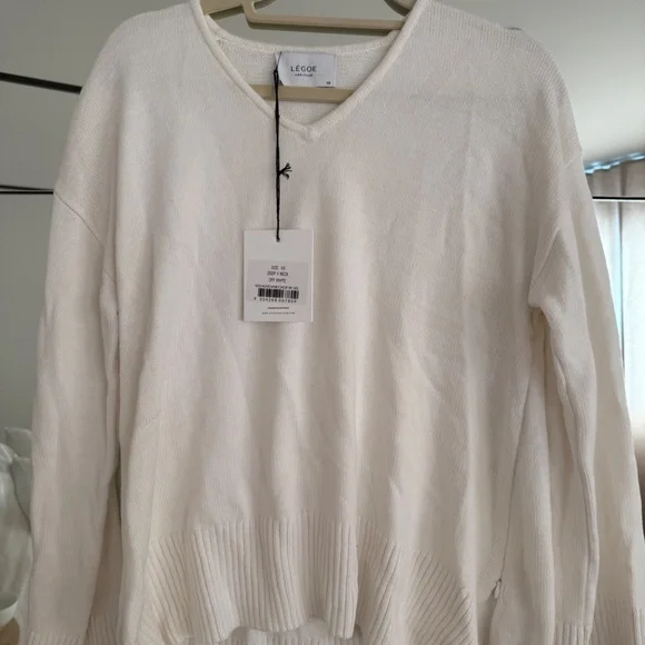 Bundle of Legoe Heritage Maternity Clothing - XS! - Picture 4 of 5